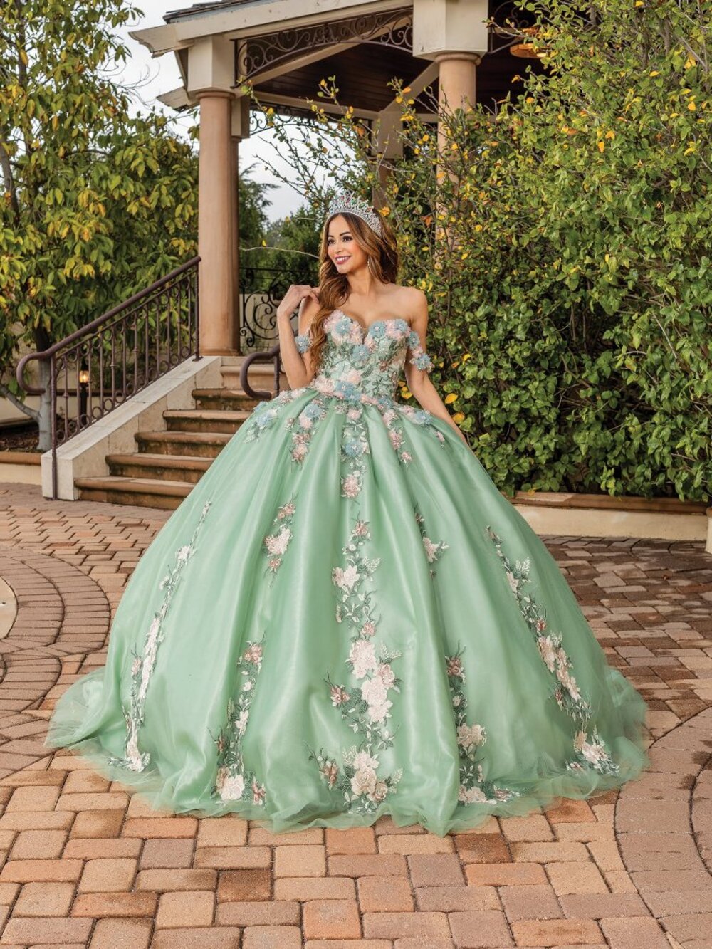 NEW SAGE Evening Gown Floor Length Formal Elegant Stunning 1856